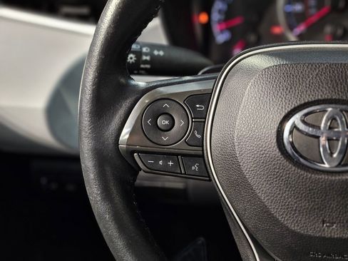 Used 2022 Toyota Corolla SE image 26