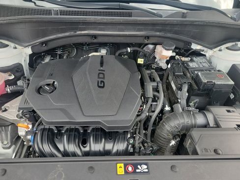 Used 2021 Hyundai Santa Fe SE image 32