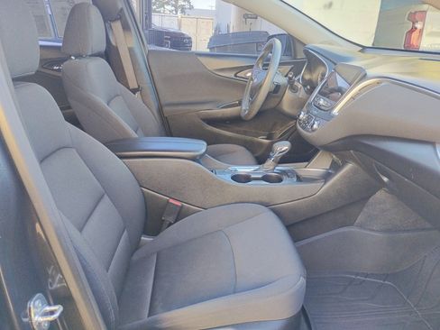 Used 2023 Chevrolet Malibu LT image 25