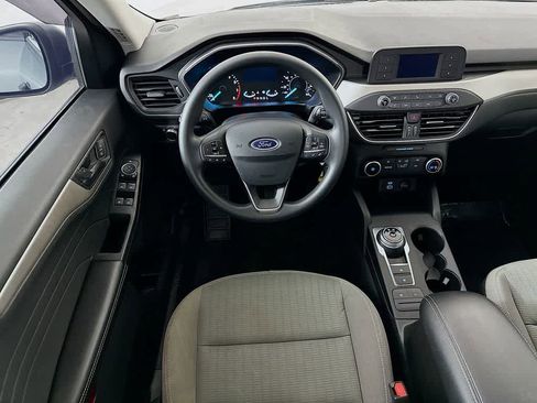 Certified 2022 Ford Escape S image 9