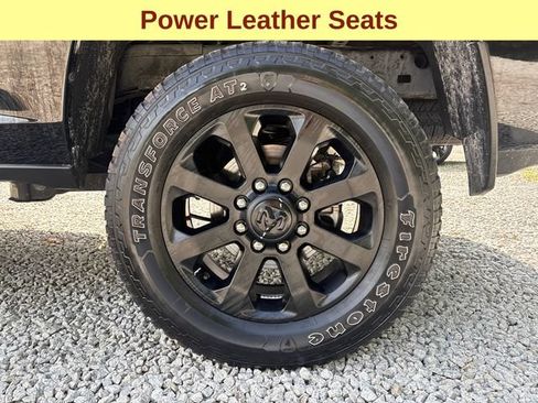 Used 2025 RAM 2500 Laramie AWD/4WD image 10