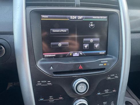 Used 2013 Ford Edge SEL FWD image 21