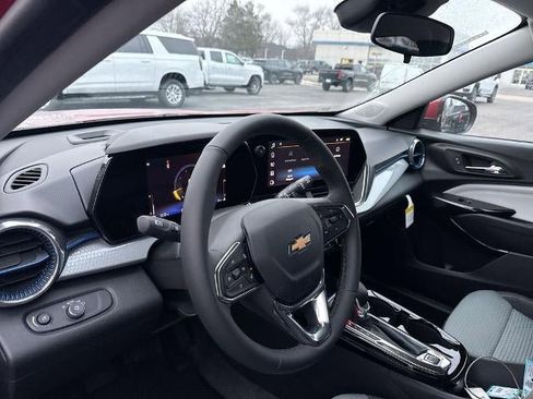 New 2026 Chevrolet Trax LT w/ LT Convenience Package image 10
