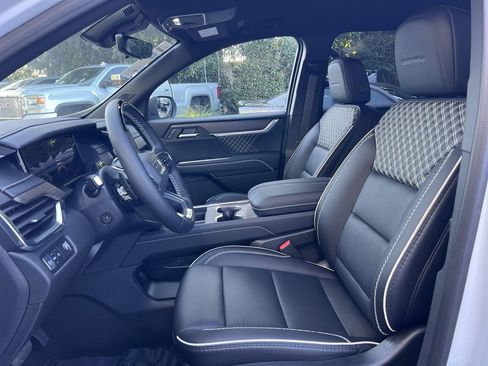 New 2026 GMC Acadia Denali w/ Super Cruise Package image 24