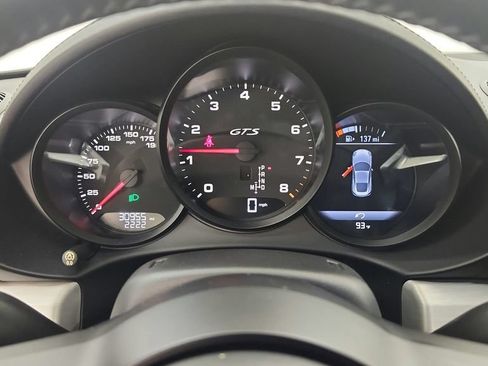 Used 2018 Porsche 718 Cayman GTS RWD image 28