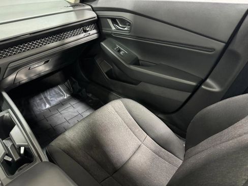 Used 2024 Honda Accord EX image 17