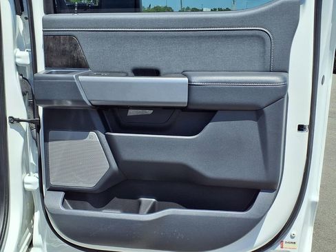 Used 2024 Ford F250 Lariat w/ Lariat Ultimate Package image 15