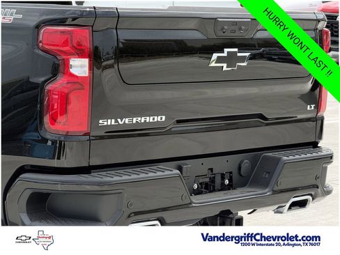 New 2026 Chevrolet Silverado 1500 LT Trail Boss w/ LT Trail Boss Premium Package AWD/4WD image 6