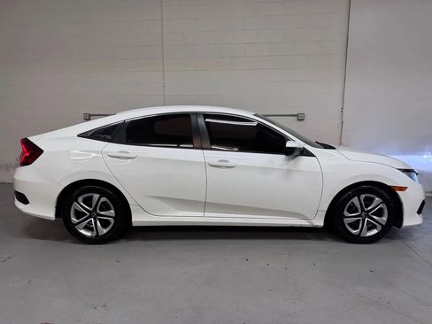 Used 2018 Honda Civic LX image 2