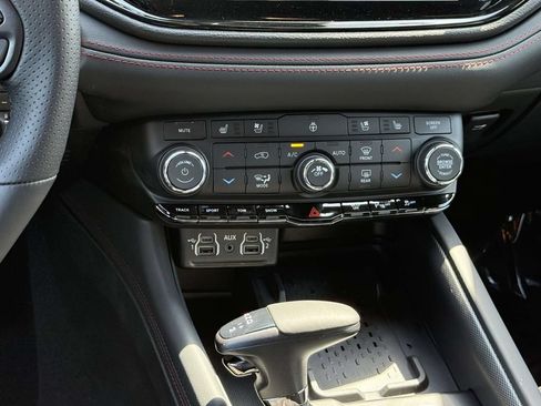 New 2026 Dodge Durango GT w/ Tow 'N Go Package AWD/4WD image 17