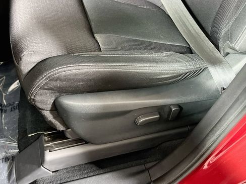 Used 2019 Subaru Ascent Premium AWD/4WD image 17