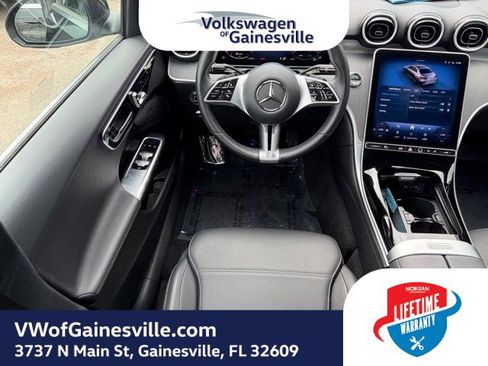 Used 2025 Mercedes-Benz C 300 Sedan image 15