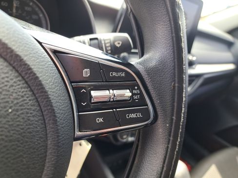 Used 2019 Kia Forte LXS image 21