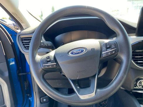 Used 2021 Ford Escape SE FWD image 10
