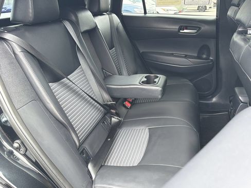 Used 2024 Toyota Corolla Cross AWD Hybrid image 19