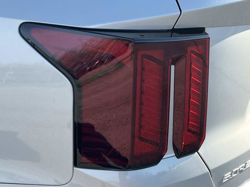 New 2026 Kia Sorento LX image 10