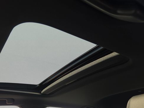 Certified 2025 Honda Civic Sport Touring image 10