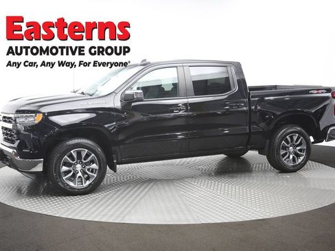 Used 2024 Chevrolet Silverado 1500 LT AWD/4WD image 59