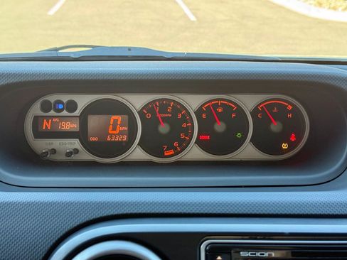 Used 2009 Scion xB FWD image 12