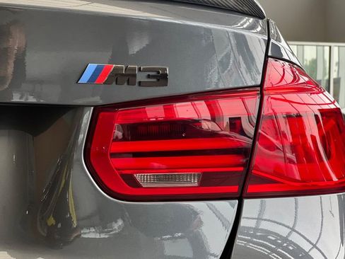 Used 2017 BMW M3 image 26