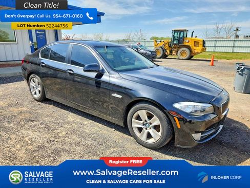Used 2011 BMW 528i Sedan RWD image 5