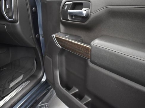 Used 2020 Chevrolet Silverado 1500 LT w/ Texas Edition image 26