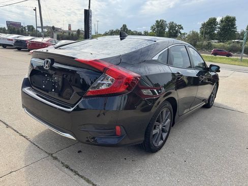 Used 2019 Honda Civic EX image 8