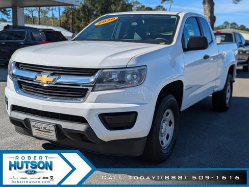 Used 2020 Chevrolet Colorado W/T image 2