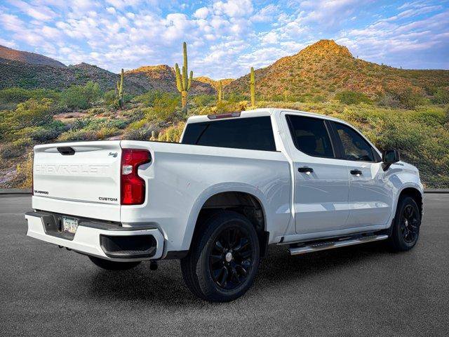 Used 2019 Chevrolet Silverado 1500 Custom w/ Infotainment Package RWD image 3