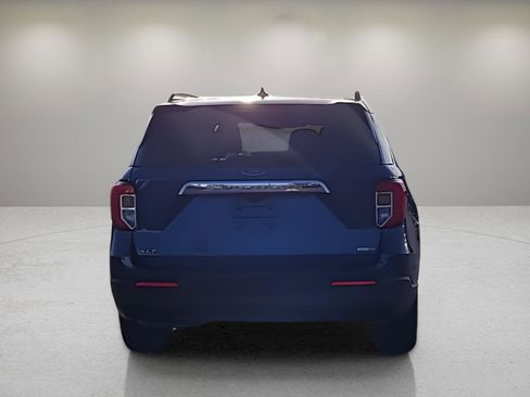 Certified 2020 Ford Explorer XLT image 7