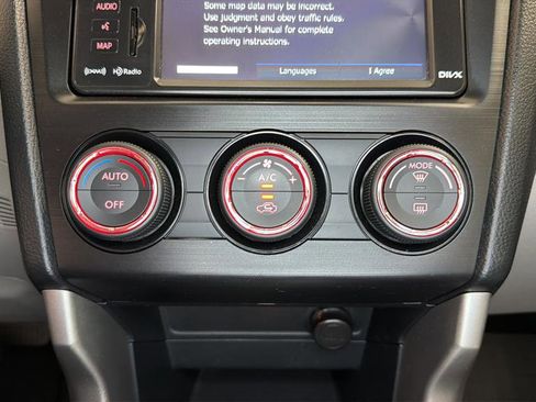 Used 2015 Subaru Forester 2.5i Limited image 28