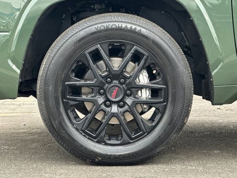 Used 2022 Toyota Tundra SR5 image 25