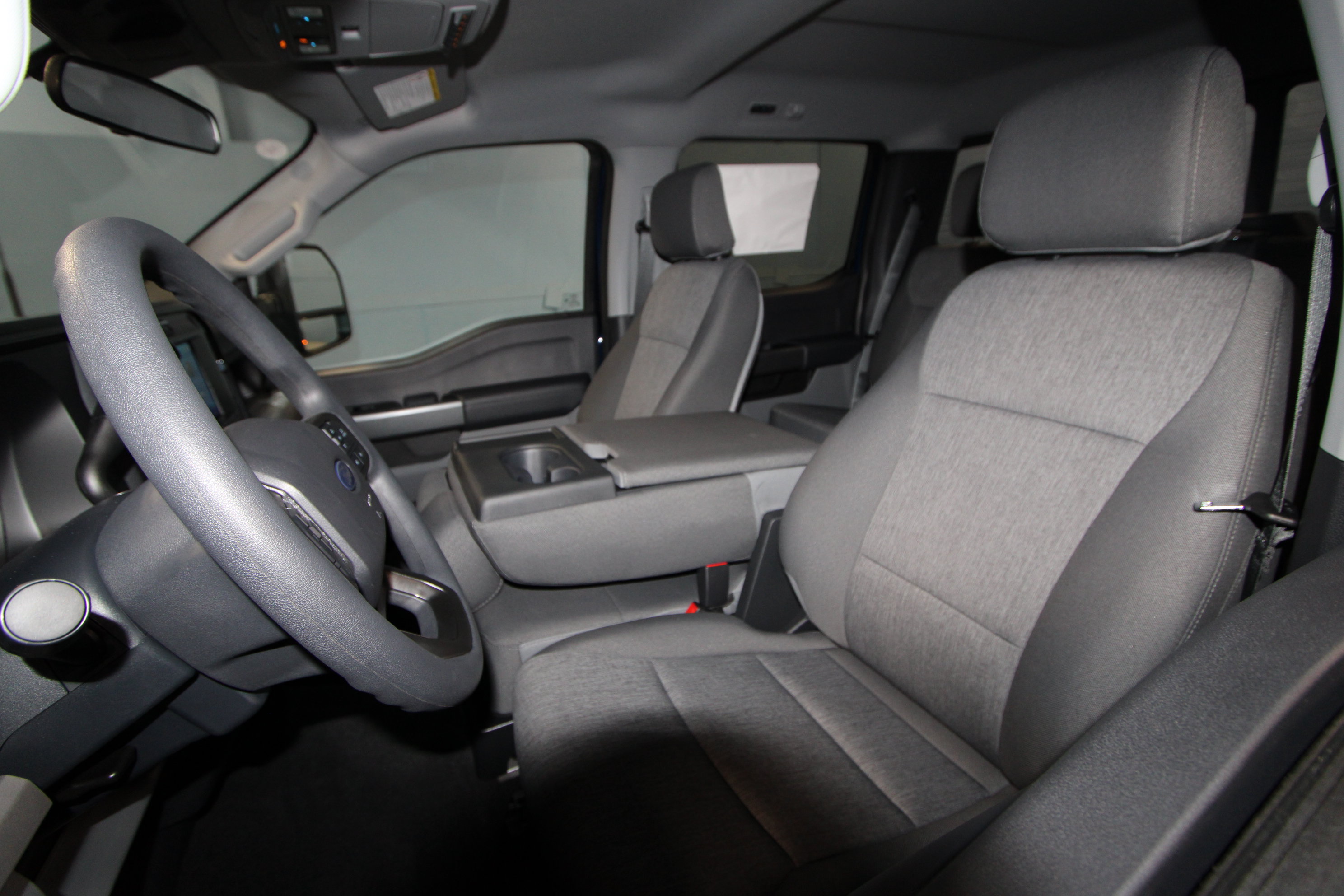 New 2027 Ford F350 XL w/ STX Appearance Package AWD/4WD image 3