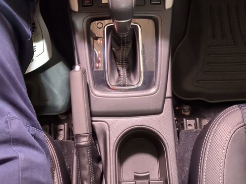 Used 2018 Subaru Forester 2.5i Premium image 19