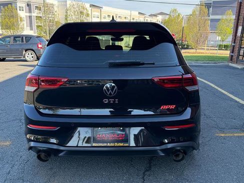 Used 2023 Volkswagen Golf GTI image 16