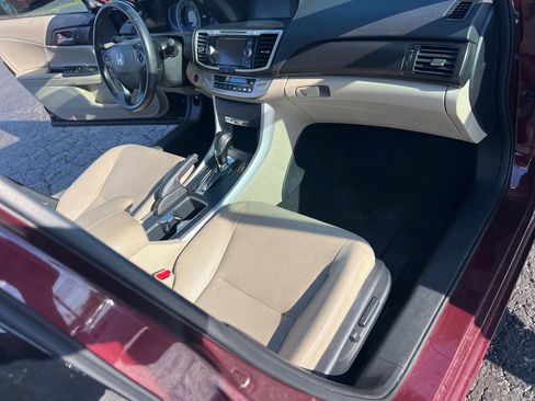 Used 2014 Honda Accord EX-L image 19