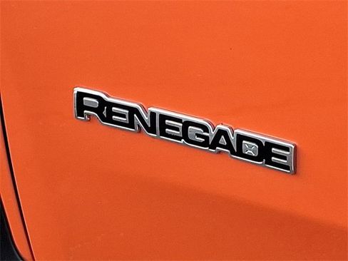 Used 2020 Jeep Renegade Latitude image 30