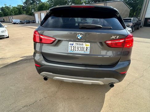 Used 2016 BMW X1 xDrive28i AWD/4WD image 6