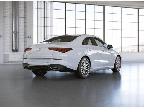 Used 2022 Mercedes-Benz CLA 250 image 22