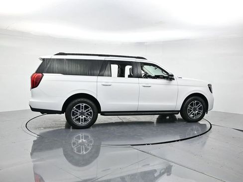 New 2025 Ford Expedition Max Active image 3