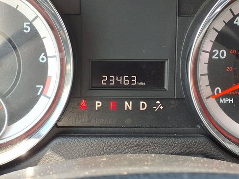 Used 2018 Dodge Grand Caravan SE w/ UConnect Hands-Free Group FWD image 13