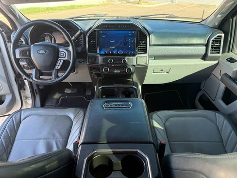 Used 2022 Ford F350 Limited AWD/4WD image 18