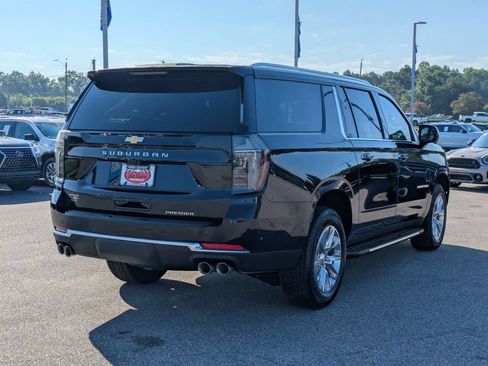 New 2026 Chevrolet Suburban Premier AWD/4WD image 3