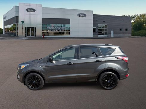 Used 2018 Ford Escape SE AWD/4WD image 6