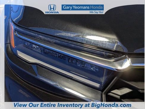 Certified 2023 Honda Pilot LX image 13