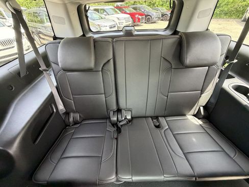 Used 2020 GMC Yukon XL Denali w/ Denali Ultimate Package AWD/4WD image 30