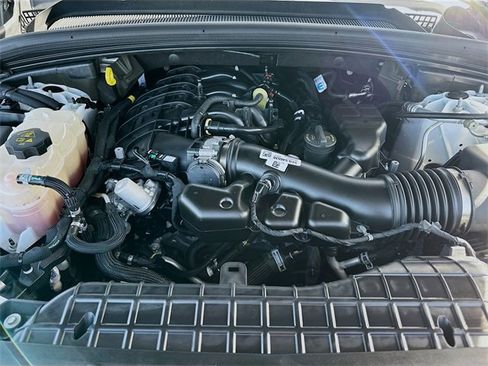 Used 2023 Jeep Grand Cherokee Altitude image 30