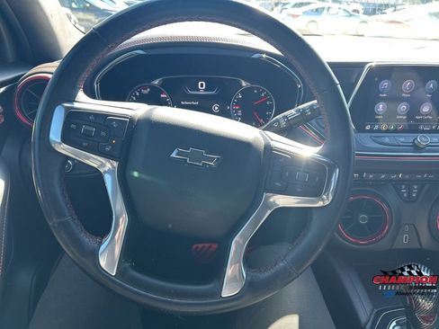 Used 2022 Chevrolet Blazer RS FWD image 17