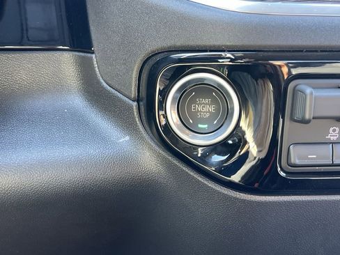 New 2026 GMC Sierra 1500 Elevation AWD/4WD image 17