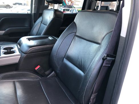 Used 2017 Chevrolet Silverado 1500 LTZ Z71 w/ Redline Edition image 17